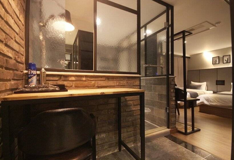 מוטל Gimhae Eobangdong Hotel The May