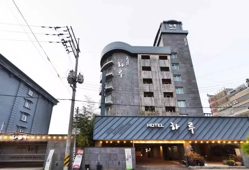モーテル Jeonju Sanjeongdong Hotel Haru