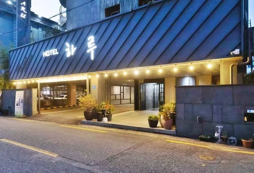 モーテル Jeonju Sanjeongdong Hotel Haru