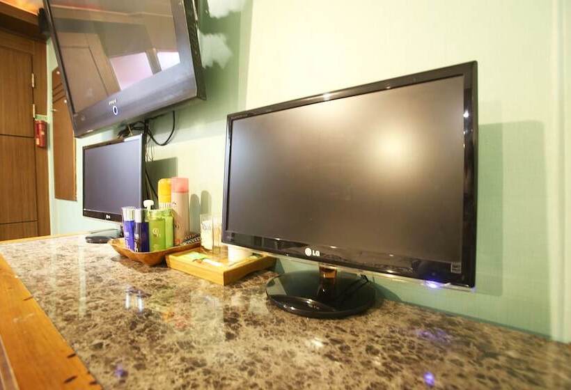 Мотель Hwagok Rich