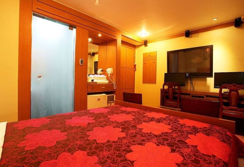 Мотель Hwagok Rich