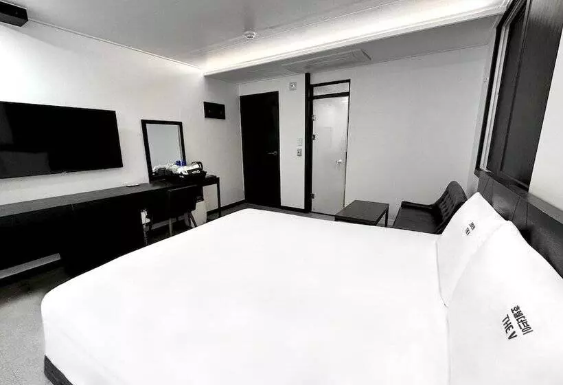 Motelli Jinju Hotel The V