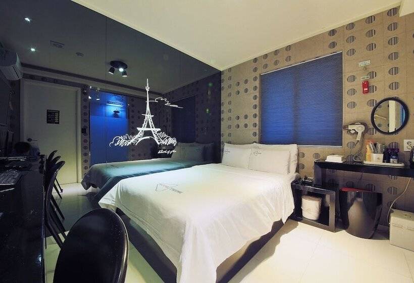 汽车旅馆  Konkun University Theme