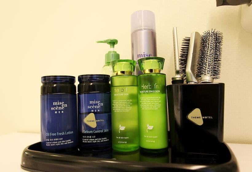 汽车旅馆  Konkun University Theme