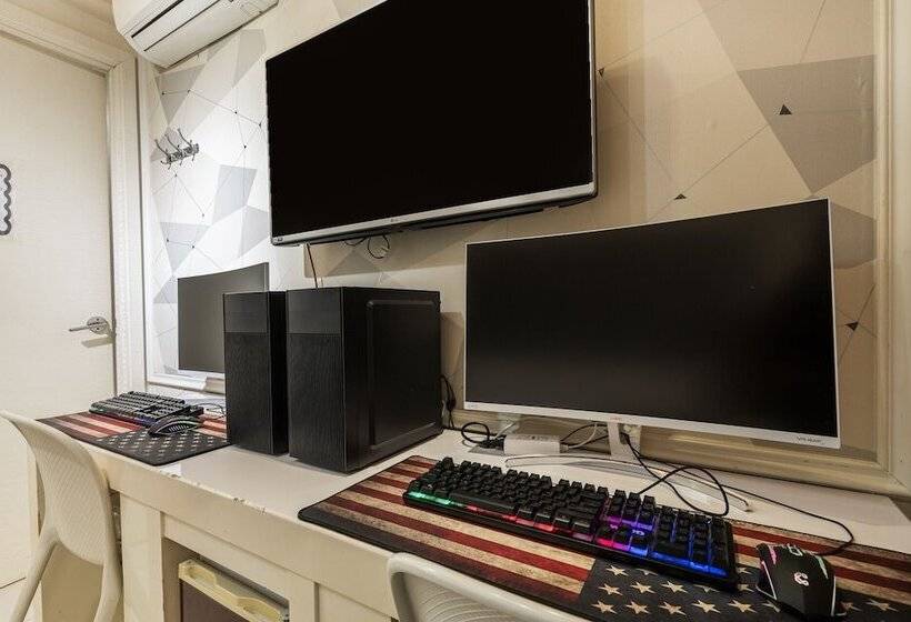 汽车旅馆  Konkun University Theme