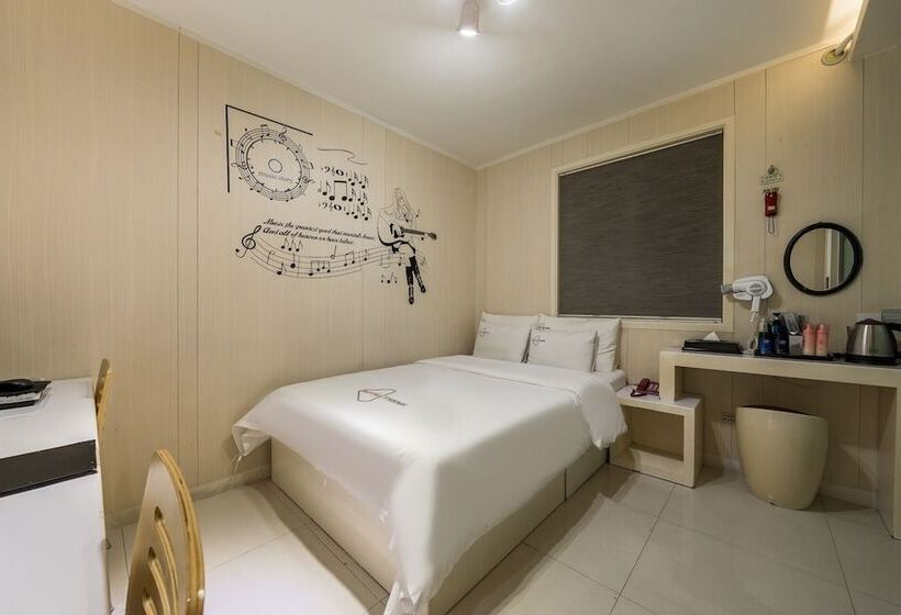 汽车旅馆  Konkun University Theme