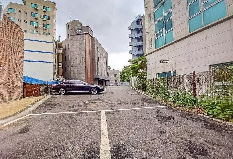 Motelli Suwon Station Myeongjak