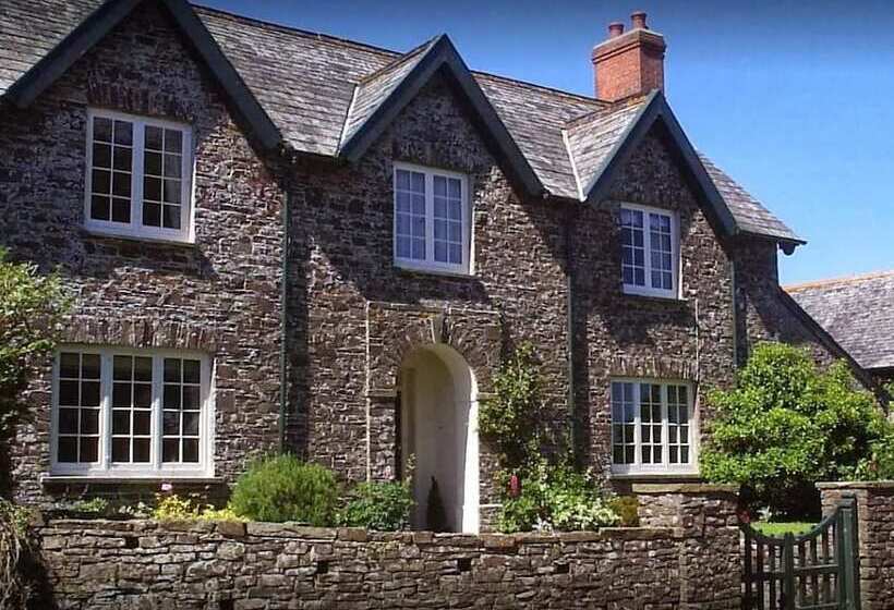 East Dyke Farmhouse B&b