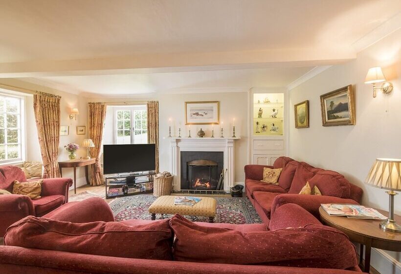 East Dyke Farmhouse B&b