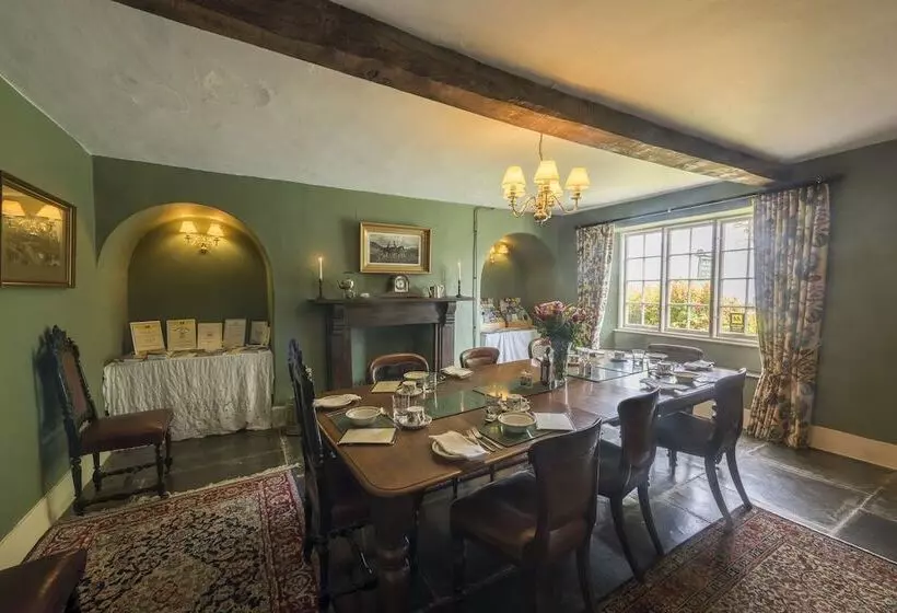 East Dyke Farmhouse B&b