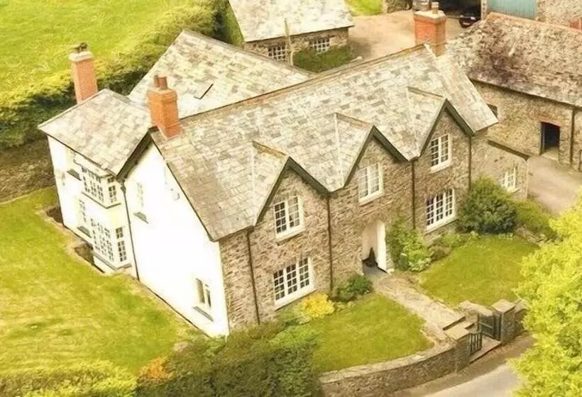 East Dyke Farmhouse B&b