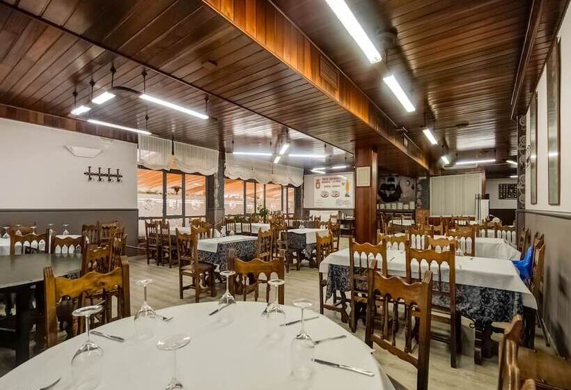 Hostal Restaurante La Pinta