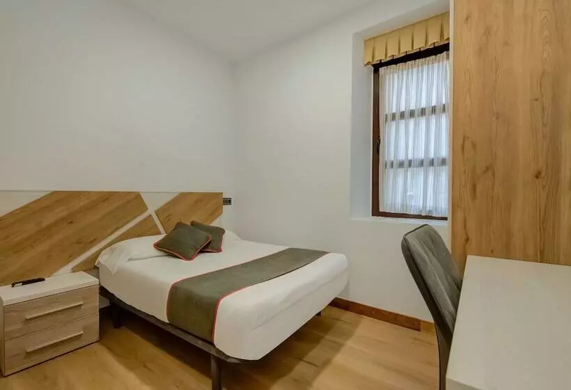 Hostal Restaurante La Pinta