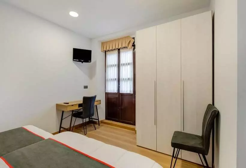 Hostal Restaurante La Pinta