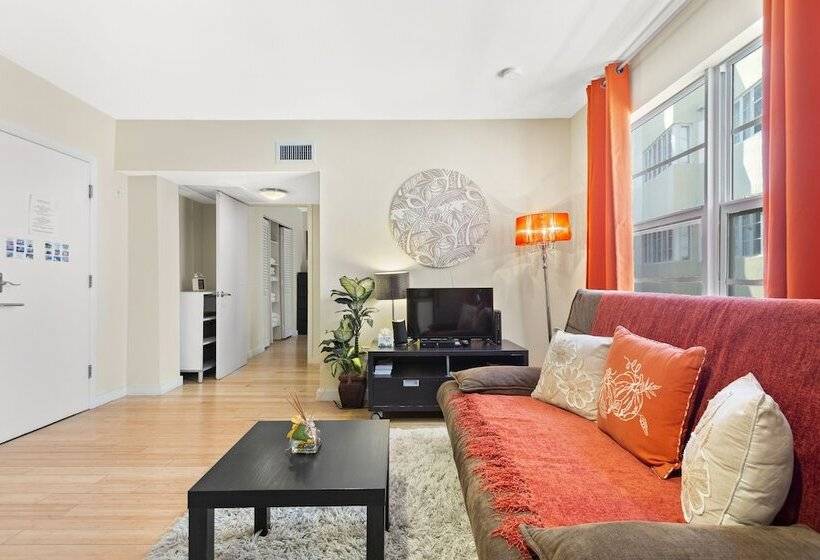 בית מלון כפרי Apartment On The Beach