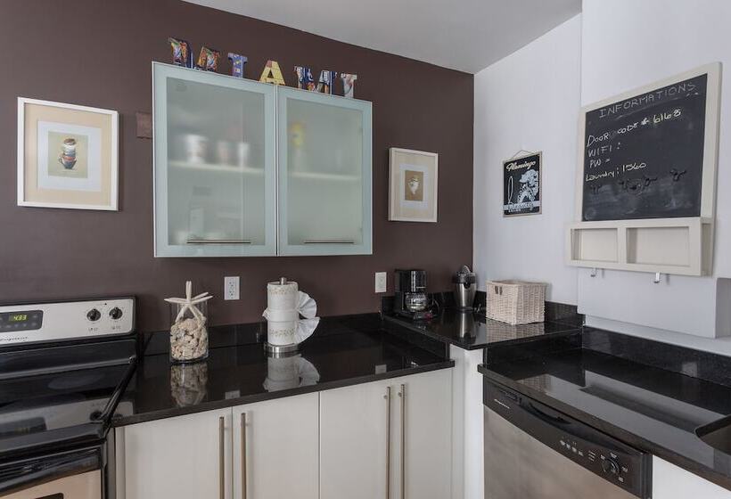 בית מלון כפרי Apartment On The Beach