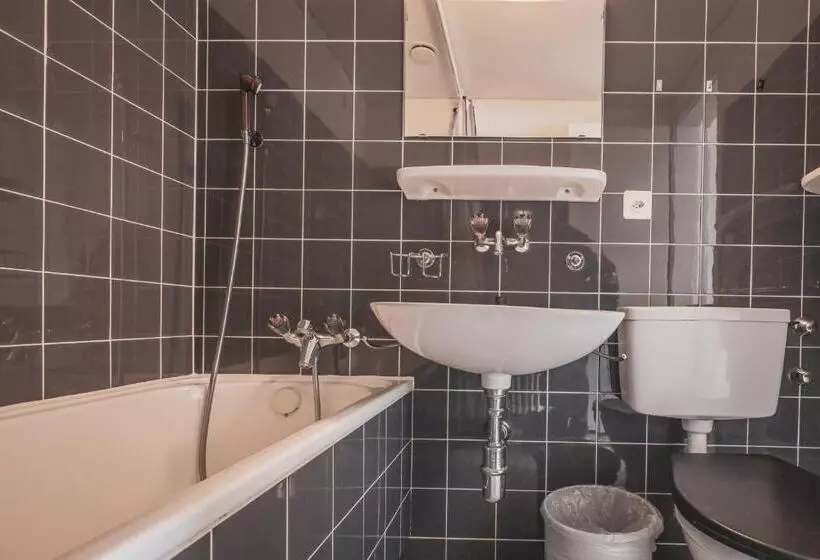 Hotelli Arosa Mountain Lodge