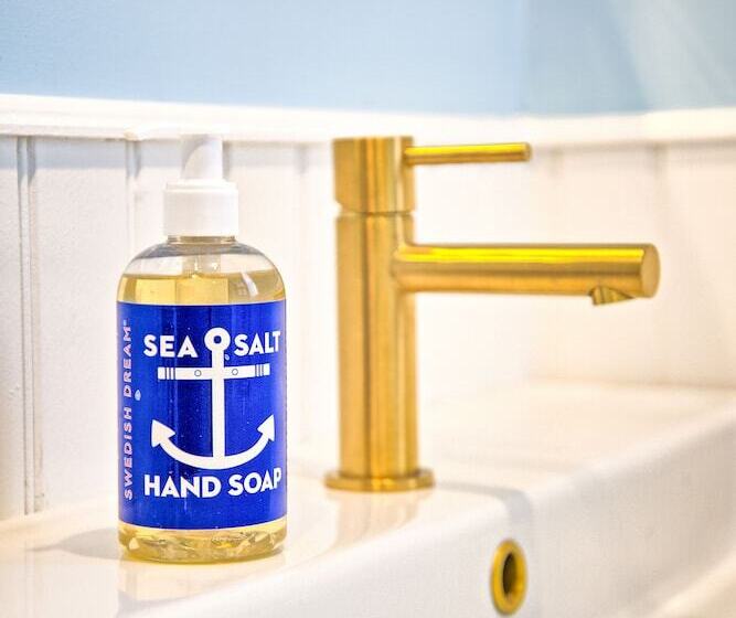 בית מלון כפרי Nautical Nest Hudson