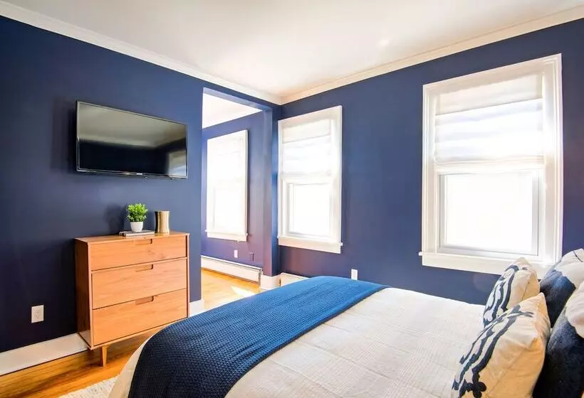 Hotelli Nautical Nest Hudson