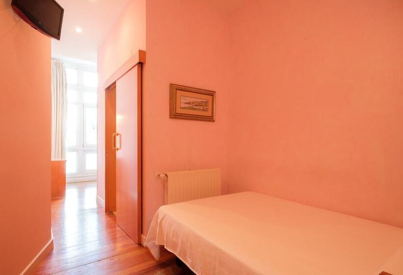 호텔 Playa De Luanco