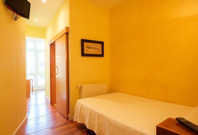 호텔 Playa De Luanco