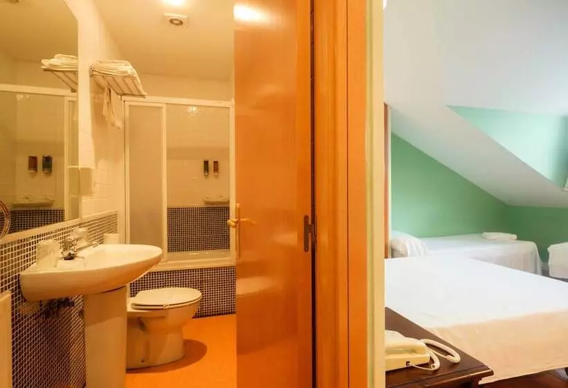 Hotel Playa De Luanco