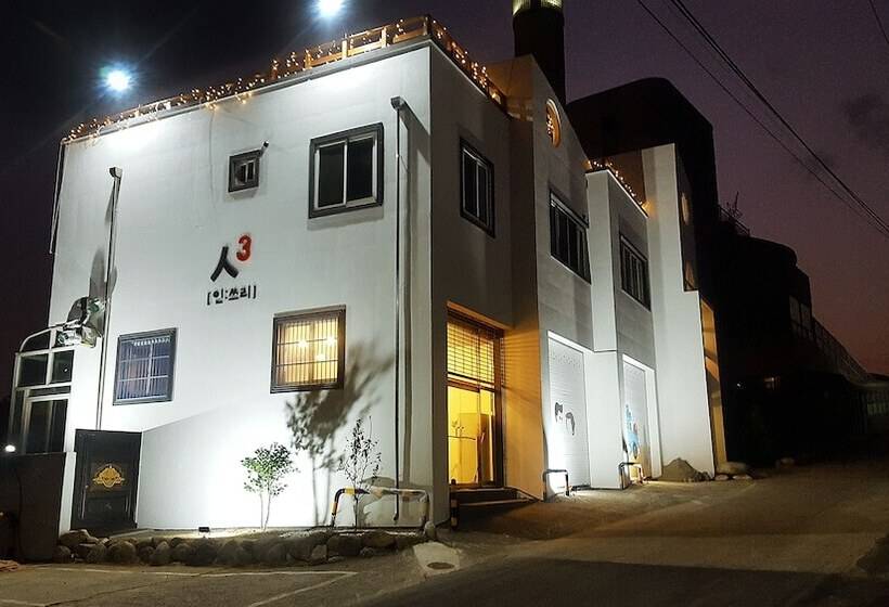 Inthree Gueshouse   Hostel