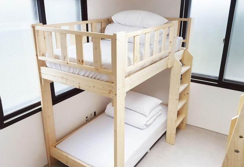 Inthree Gueshouse   Hostel