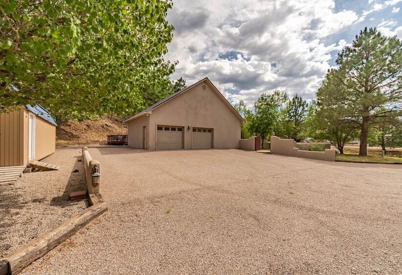 Little Creek Retreat