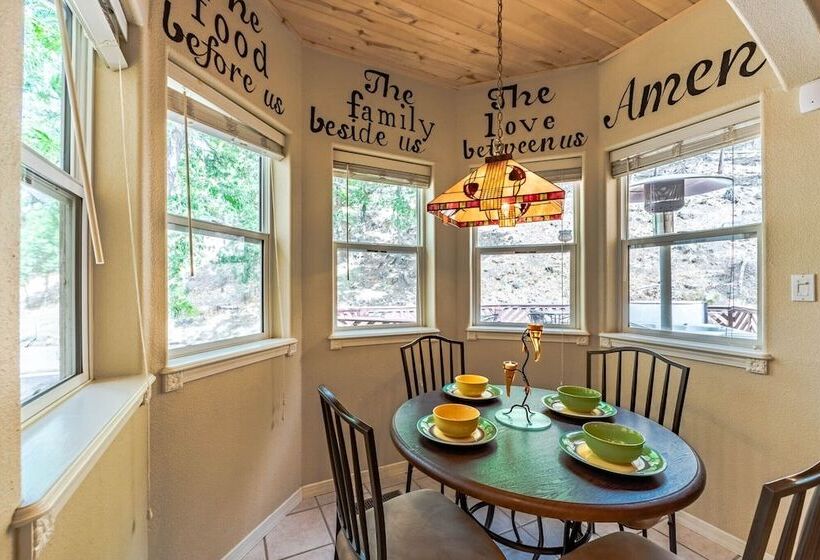 Little Creek Retreat