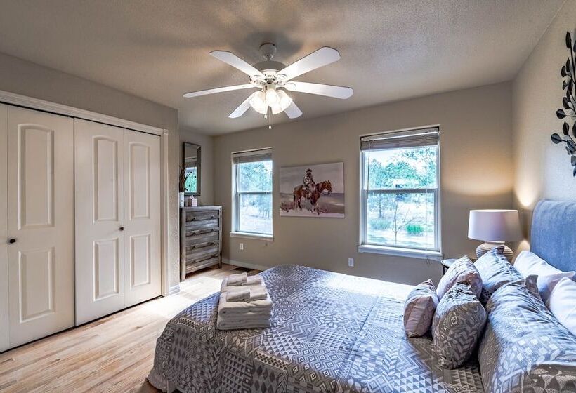 Little Creek Retreat