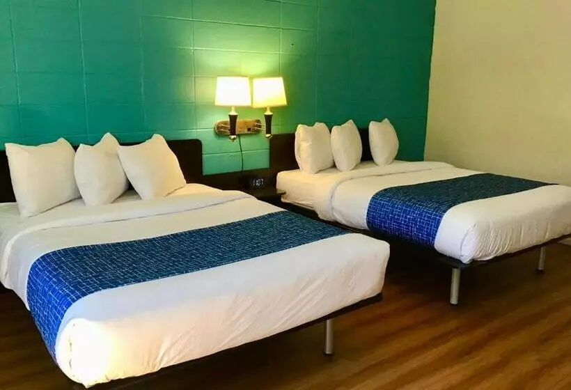 モーテル Travelodge Inn & Suites By Wyndham Missoula University Park