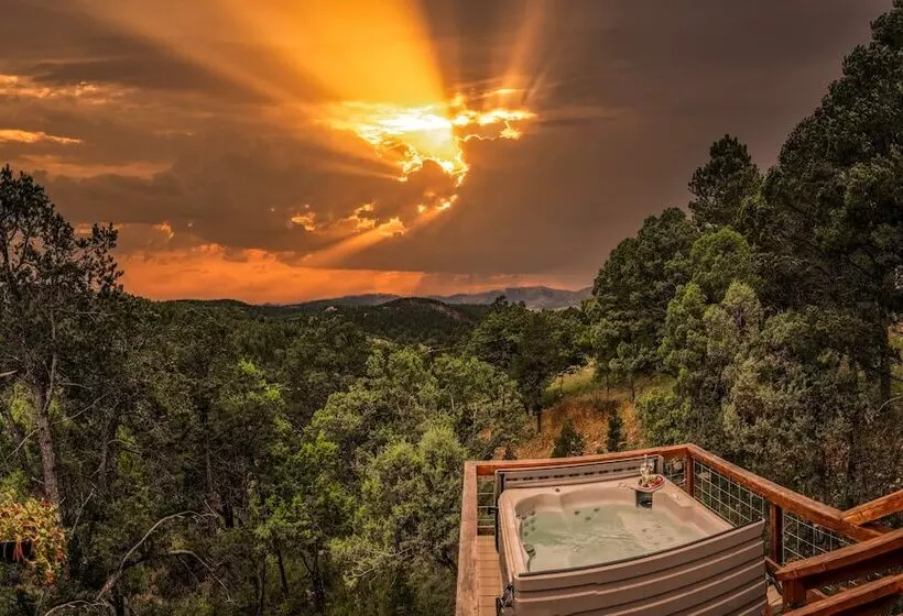 Neeley Mountain House