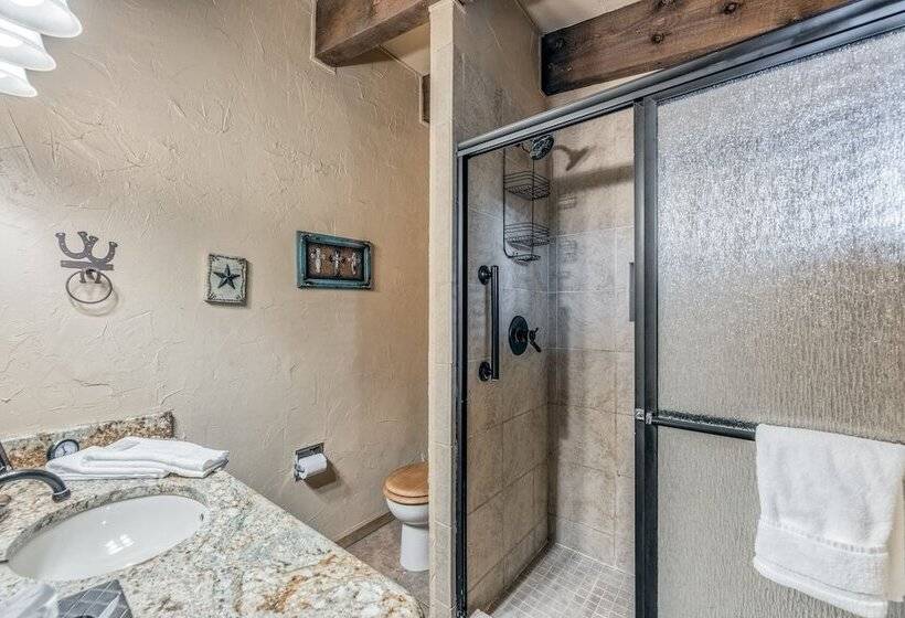 Neeley Mountain House