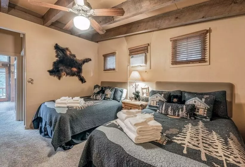 Neeley Mountain House