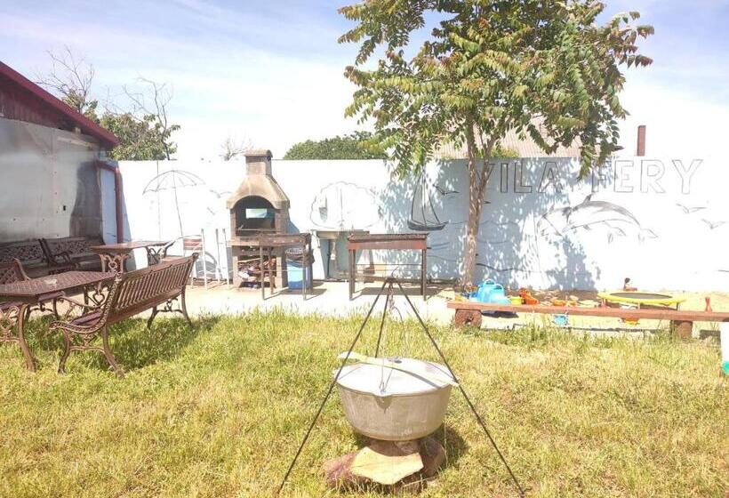 펜션 Vila Fery Costinesti