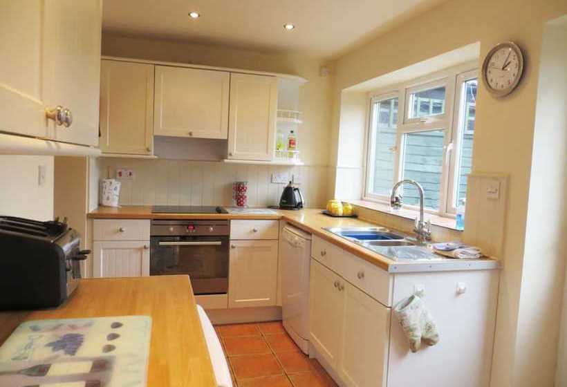 The Hideaway Close To All Amenities