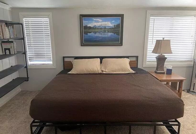 The Sky View Inn