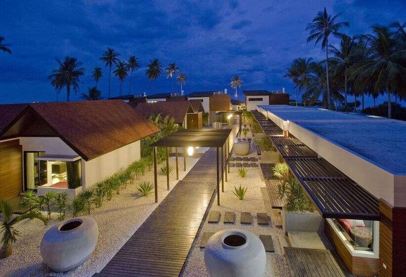 호텔 Aava Resort and Spa