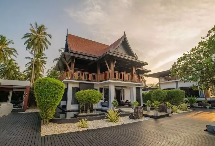 Hotel Aava Resort and Spa