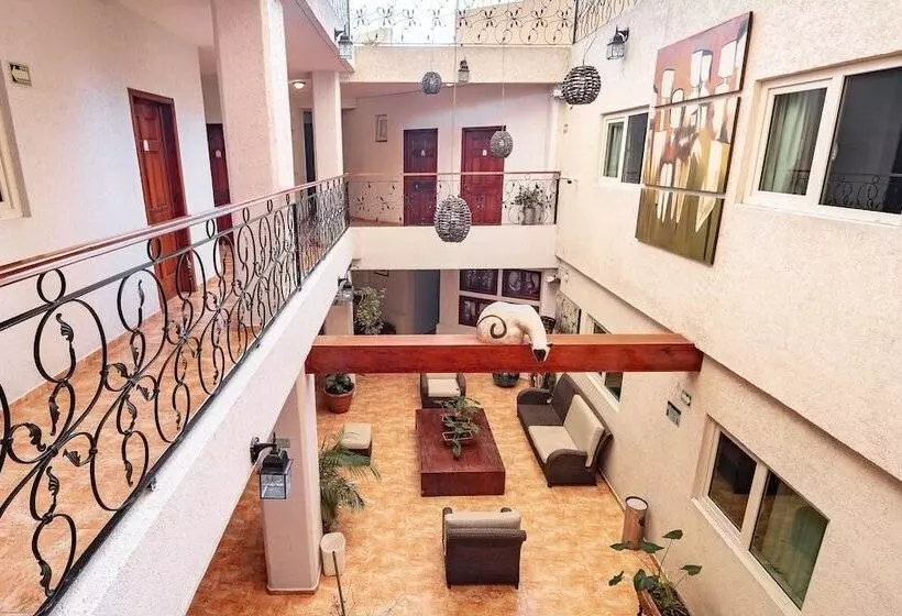 هتل Alcazar Guadalajara Centro Historico