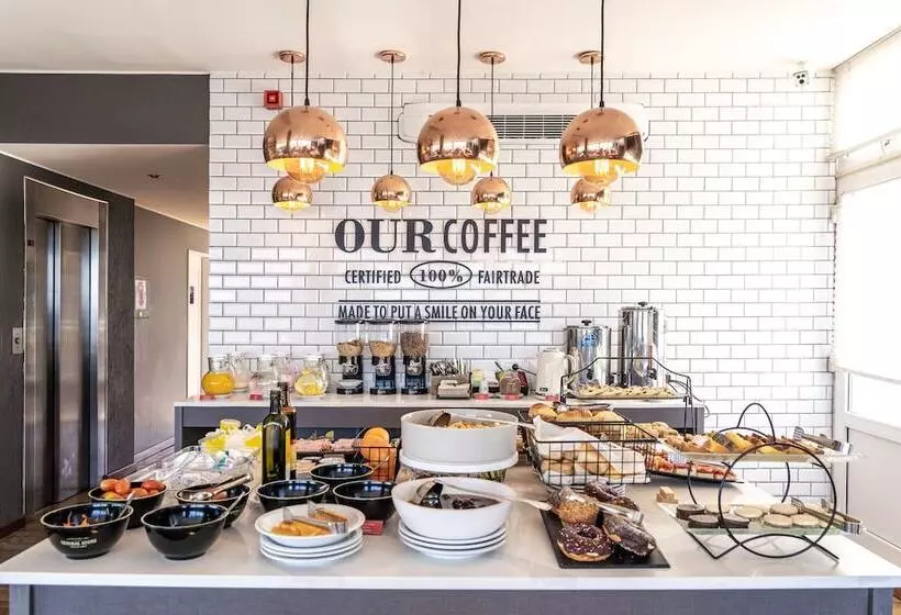 ホテル Alto Andino