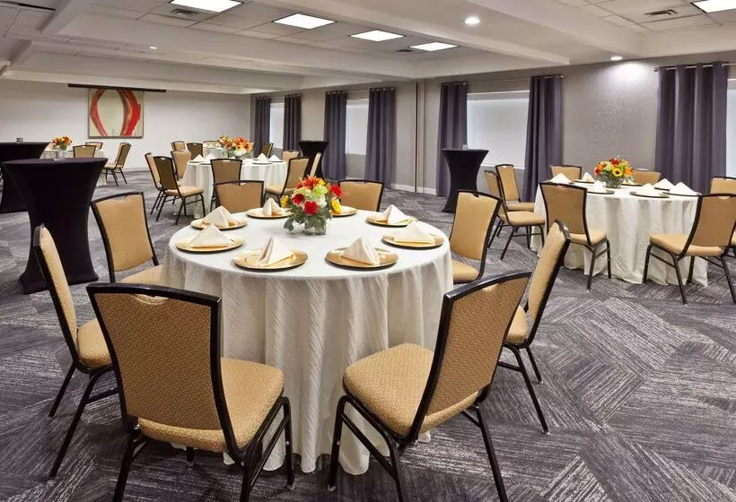 Hotel Sonesta Essential Columbus