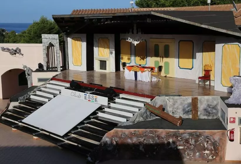 Отель Club Esse Cala Gonone