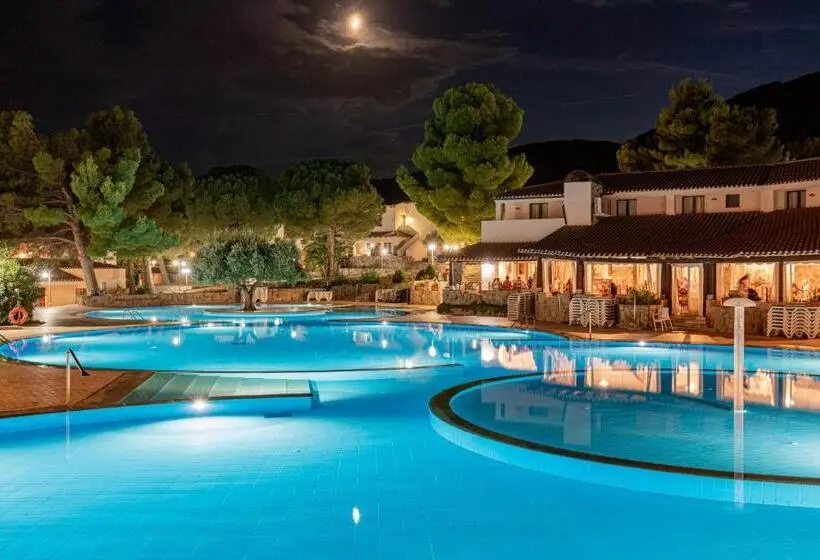 هتل Club Esse Cala Gonone