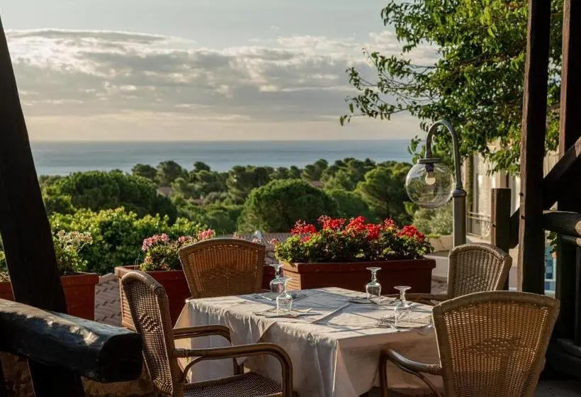 هتل Club Esse Cala Gonone