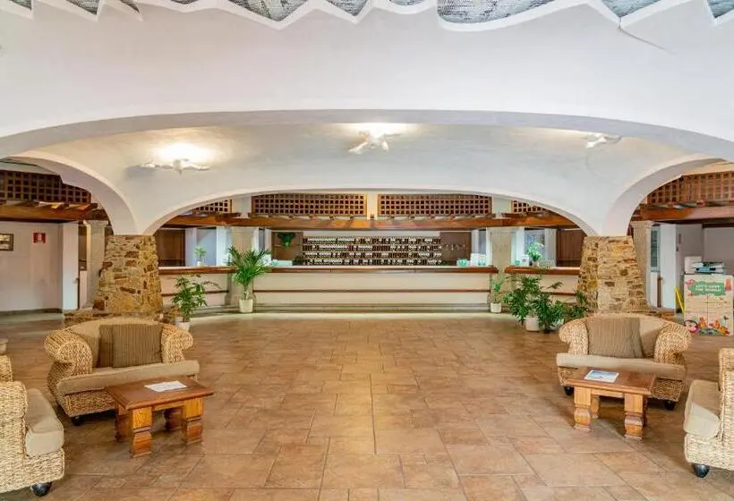 هتل Club Esse Cala Gonone