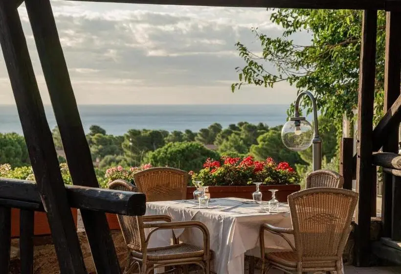 هتل Club Esse Cala Gonone