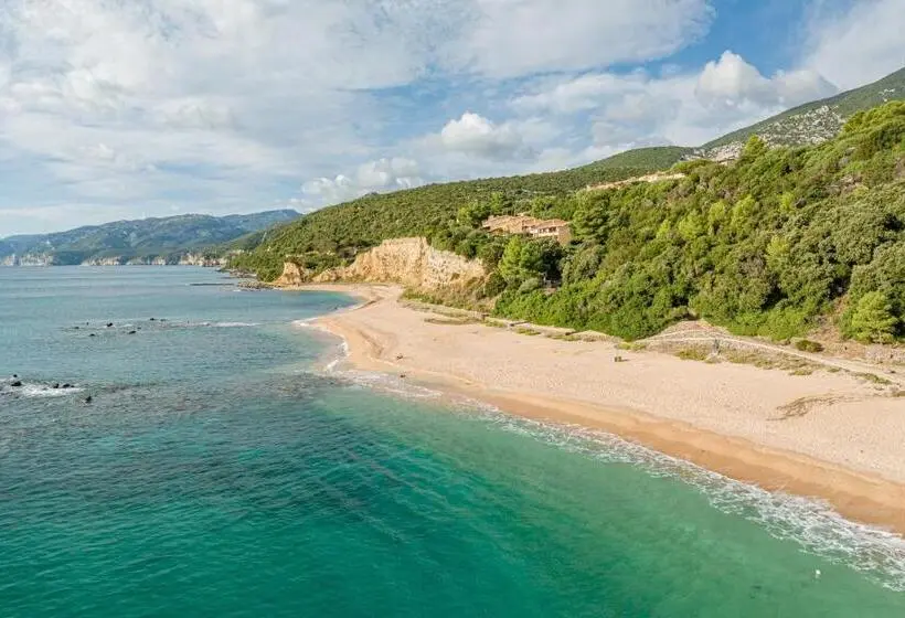 هتل Club Esse Cala Gonone