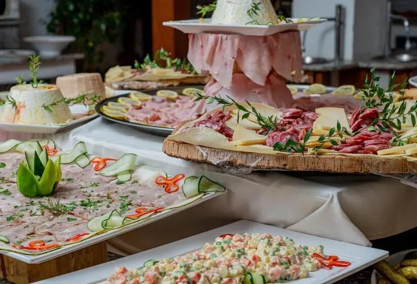 هتل Club Esse Cala Gonone